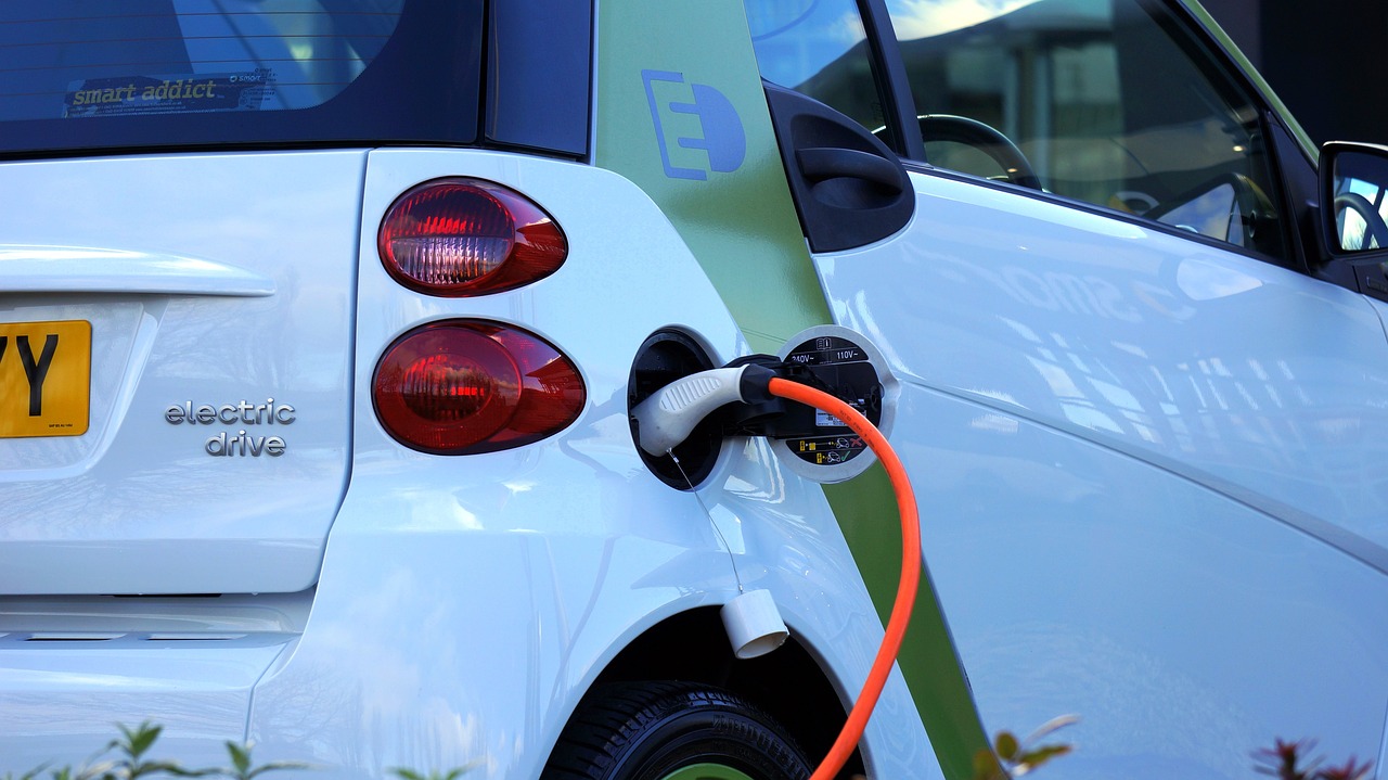 Understanding Electric Vehicle (EV) Technology: A Sustainable Future